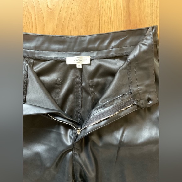 Entro Black Faux Leather Pants, Size Medium - Picture 4 of 8
